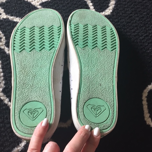 Roxy Size 7! - Picture 5 of 7